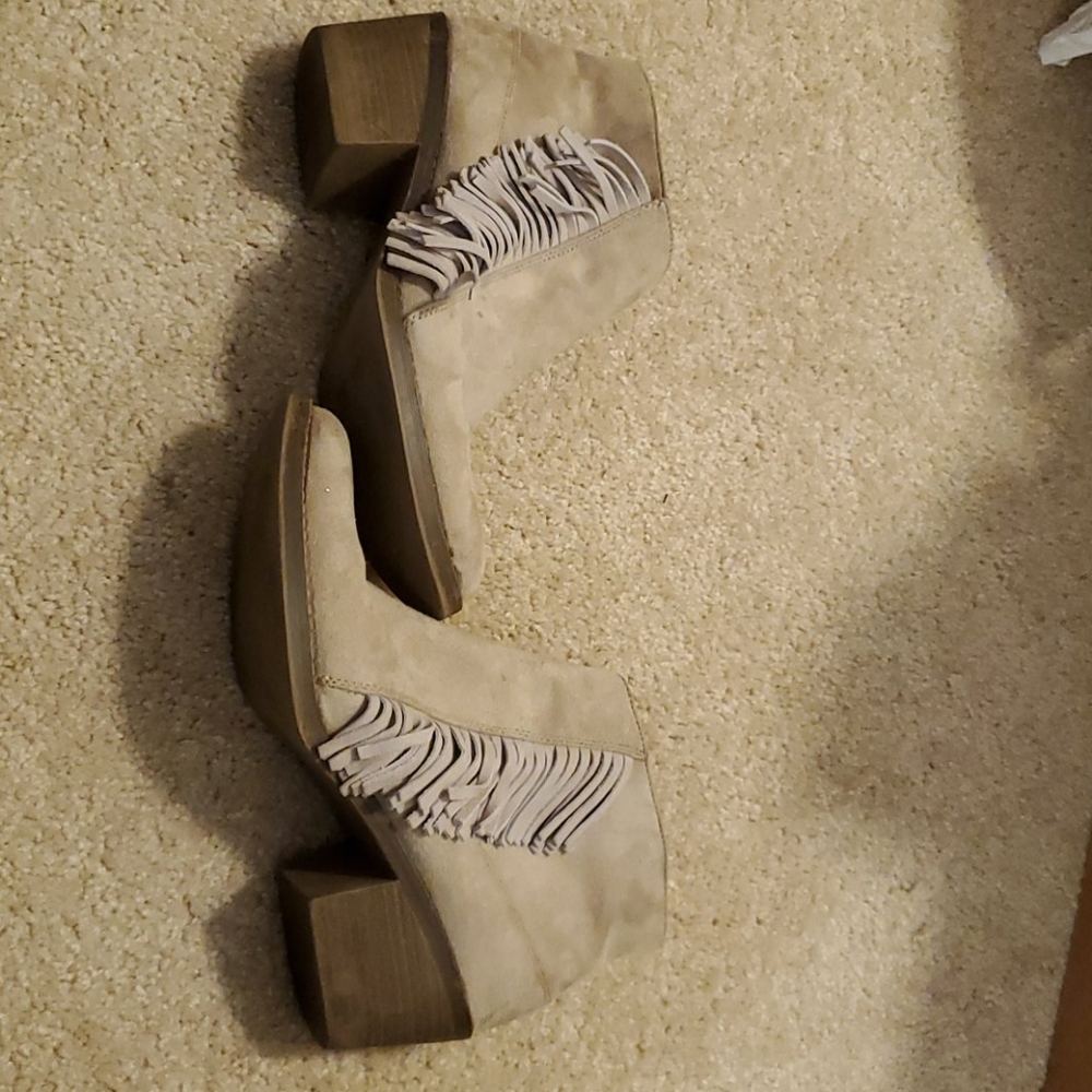 Almost new cute boots
